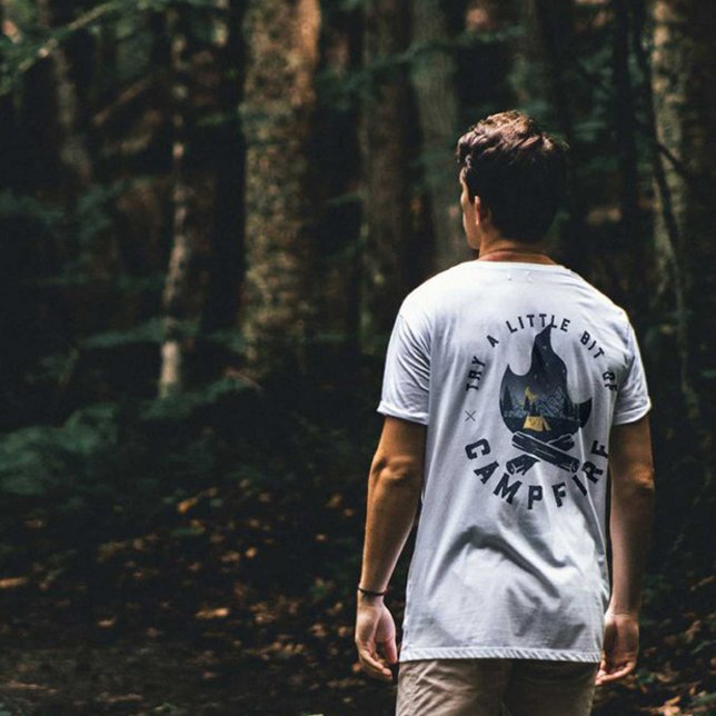 Cooles Camping Camper Feuer im Val Piora T-Shirt (Campifire Bonfire Camping Lover T-Shirt)