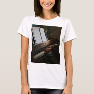 Cooles Klavier T-Shirt