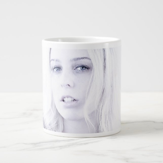 Cooles Mädchen Jumbo-Tasse (Vorderseite)
