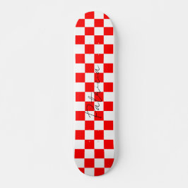 Cooles Muster an der Tafel, rot Skateboard