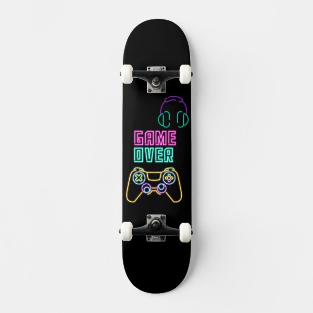 Cooles Neon-Videospiel. Skateboard (Vorderseite)