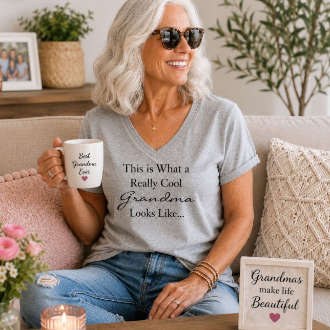 Cooles Oma-Shirt T-Shirt (Von Creator hochgeladen)