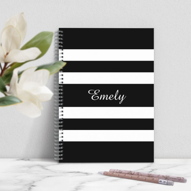 Cooles Schwarz-Weiß-Streifen-Muster Name Persönlic Notizblock (Modern Black And White Stripes Notebook)
