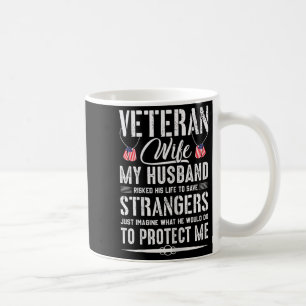 Cooles T-Shirt Militärveteran Ehefrau Armee Eheman Kaffeetasse