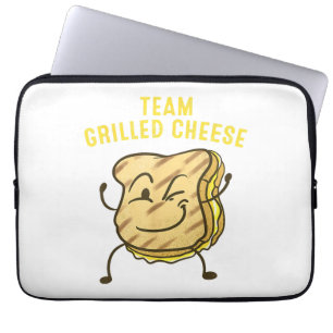 Cooles Team Grillkäse Geschenk Funny Squad Toastge Laptopschutzhülle
