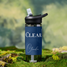 Cooles Wasser und wunderschönes Blau