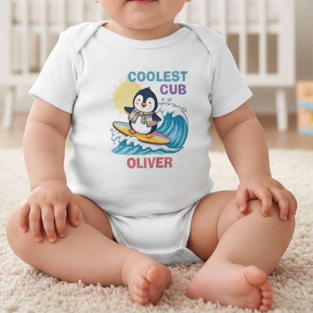 "Coolest Cub" Surfer Pinguin Baby Strampler (Von Creator hochgeladen)