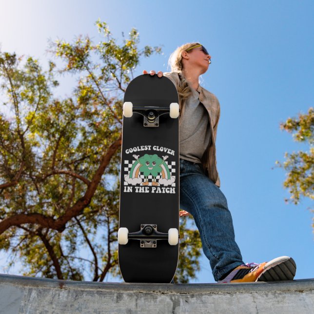 Coolste Klee am Pflaster St Patrick's Day Skateboard (Außenbereich 1)