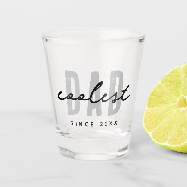 Coolster Vater seit 20XX Moderne, einfache Preppy Schnapsglas (Vorderseite)