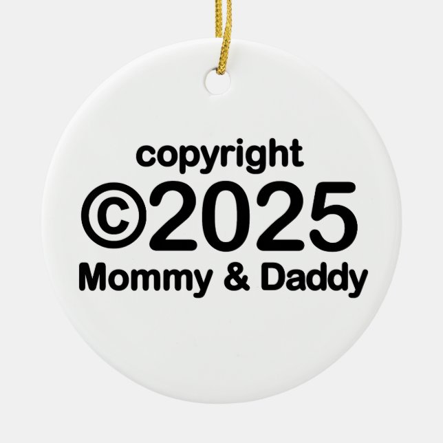 Copyright 2022 Mommy and Daddy Ceramic Ornament (Vorne)