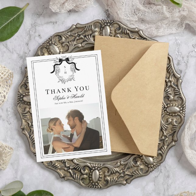 Coquette Bow Wappen Monogram French Vintage Weddin Dankeskarte (Von Creator hochgeladen)