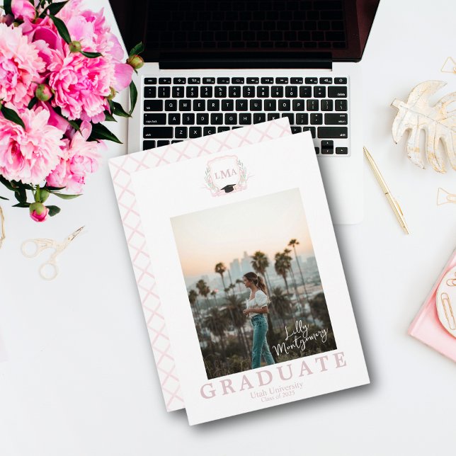 Coquette Monogram Foto Abschluss Ankündigung (Von Creator hochgeladen)