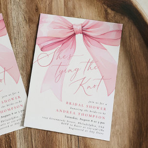 Coquette Pink Sie bindet das Brautparty des Knoten Einladung
