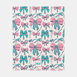 Coquette rosa und aquamarine Bogen Monogramm Fleecedecke