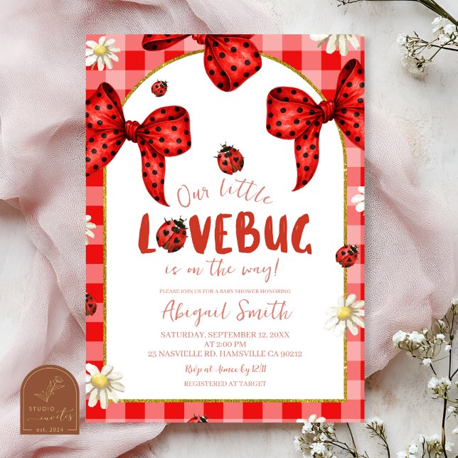 Coquette-Rot-Schleife-Lovebug-Baby-Shower-Einladun Einladung (Von Creator hochgeladen)