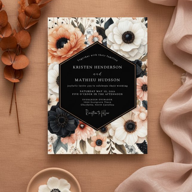 Coral Bloom Opulent Wedding Einladung (Von Creator hochgeladen)