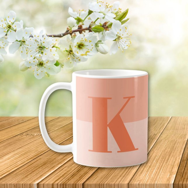 Coral Custom Monogram Kaffeetasse (Von Creator hochgeladen)
