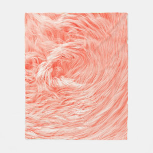 Coral Fluffy Fur: Trend 2019. Fleecedecke