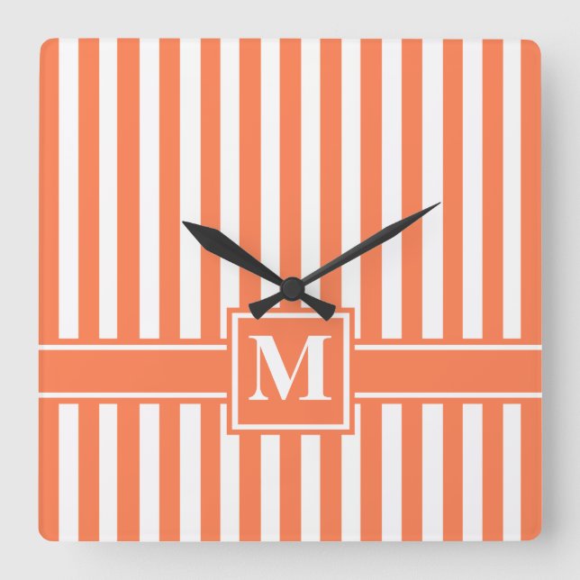 Coral Modern Strip mit Monogramm Quadratische Wanduhr (Vorderseite)