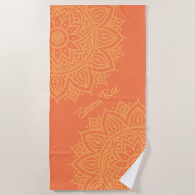 Coral & Orange Mandala Blume Strandtuch (Vorderseite)