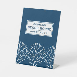 Coral Pattern - Beach House Ferienwohnung Blue Sockelschild