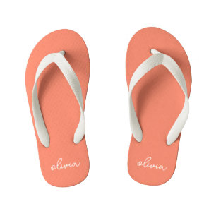 Coral Peach Girly Monogram Name Kinderbadesandalen