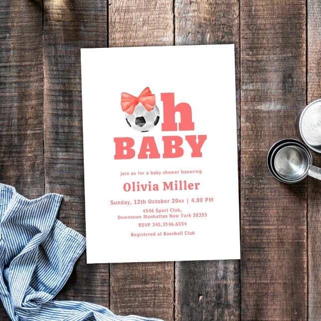 Coral Peach Oh Baby Bow Soccer Sport Baby Shower Einladung (Coral Peach Oh Baby Bow Soccer Sport Baby Shower Invitation)