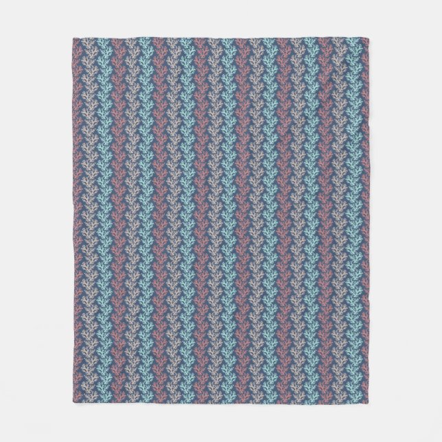 Coral Zigzag Stripes Navy Fleece Blanket (Vorderseite)