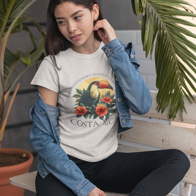 Corcovado Costa Rica Toucan Tri-Blend Shirt (Von Creator hochgeladen)