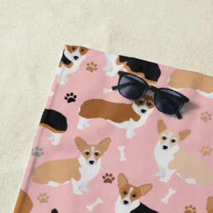 Corgi Dog Paws and Bones Beach Handtuch