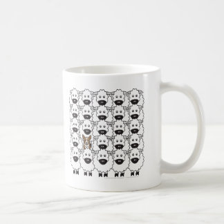 Corgi in den Schafen Tasse