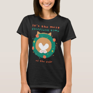 Corgi steckte in einem Weihnachtskranz fest T-Shirt
