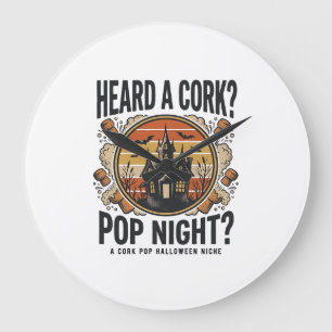 Cork Pop Halloween Spukhaus Vintage-Shirt_1 Große Wanduhr