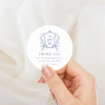 Cornflower Blue Vintag Wappen Hochzeit Vielen Dank Runder Aufkleber<br><div class="desc">Dieses schöne Design ist Teil einer schönen Sammlung! Mit einem zarten Vintagen Rahmen und elegantem Text.</div>