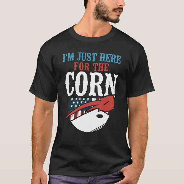 Cornhole Team Bean Bag Player Champ American Flag T-Shirt (Vorderseite)