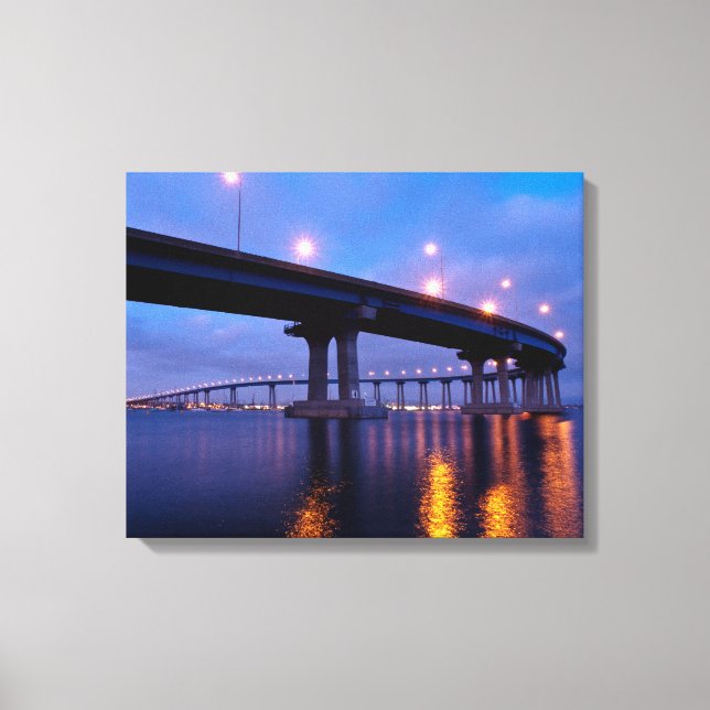 Coronado Bridge in Dusk Leinwanddruck (Vorderseite)