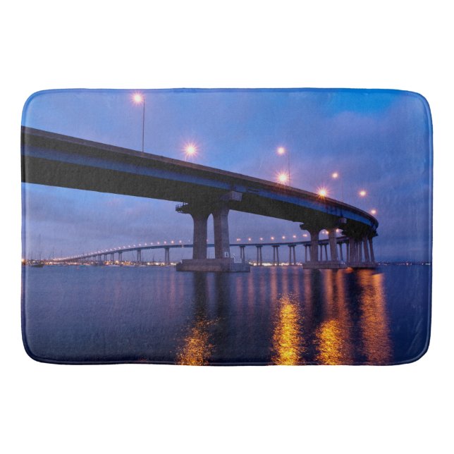 Coronado-Brücke bei Dusk Badematte (Vorderseite)