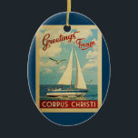 Corpus Christi Sailboat Vintage Travel Texas Keramik Ornament<br><div class="desc">Diese Gruß von Corpus Christi Texas Vintage Reise nautische Design verfügt über ein Boot segeln auf dem Wasser mit Segel und einen blauen Himmel gefüllt mit wunderschönen puffigen weißen Wolken.</div>