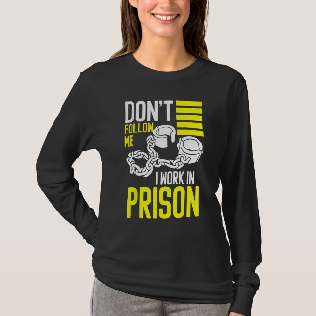 correctional care inmate nurse and prison nursing  T-Shirt (Vorderseite)