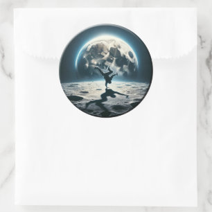 "Cosmic Breaker" - Tanz jenseits der Grenzen! Runder Aufkleber