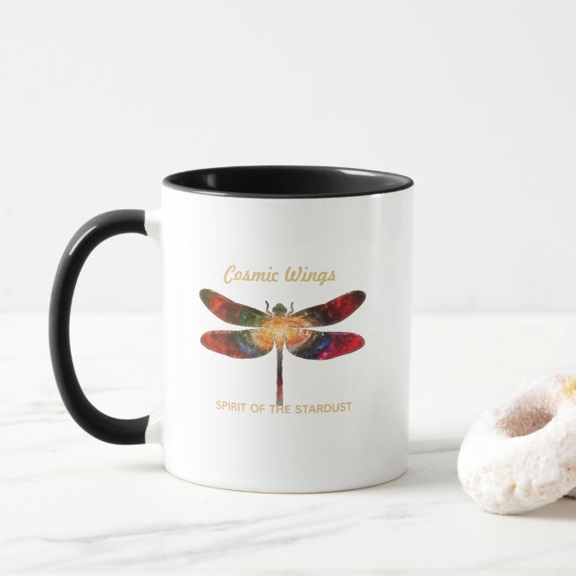Cosmic Dragonfly • Galaxy Wings & Nebula Trails Tasse (Mit Donut)
