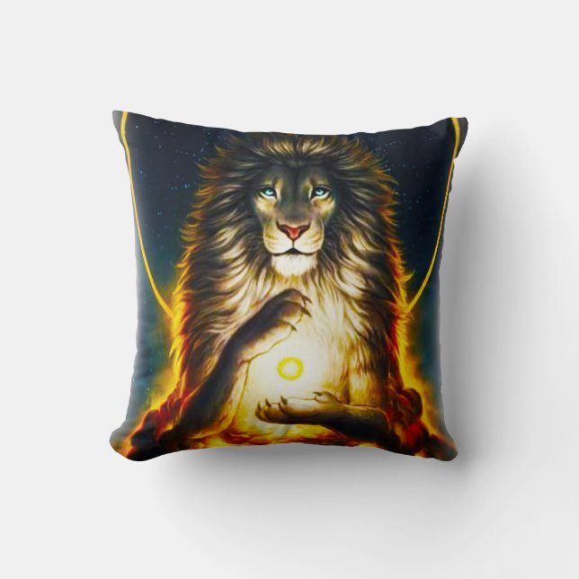 Cosmic Lion Warrior Throw Pillow Kissen (Vorderseite)