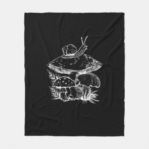 Cottagecore-Ästhetik Pilz Schnecke Pilze Goblincor Fleecedecke