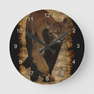 Cougar Mountain-Lion Art on a Wildlife Wall Clock Runde Wanduhr