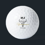 Country Cowboy Personalisierte Trauzeugen Monogram Golfball<br><div class="desc">Personalisierte Geschenke für Trauzeugen mit alten Western Cowboy Thema. Dekoriert mit Cowboyhut mit Vintagem Western Schriftart. Text- und Hintergrundfarbe können mit dem Design-Tool bearbeitet werden,  um Ihren Bedürfnissen gerecht zu werden. Holen Sie sich dieses individuelles Geschenk für Hochzeiten,  Bachelor-Party,  Verlobungsfeier oder andere besondere Anlässe.</div>