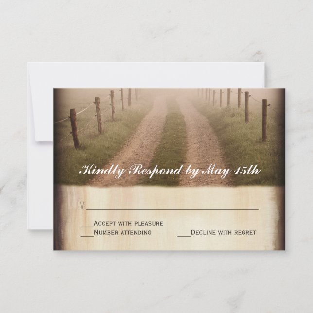 Country dirt Road Rustic Fence Post Wedding RSVP (Vorderseite)
