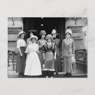 Country Girls nehmen New York, 1910 Postkarte