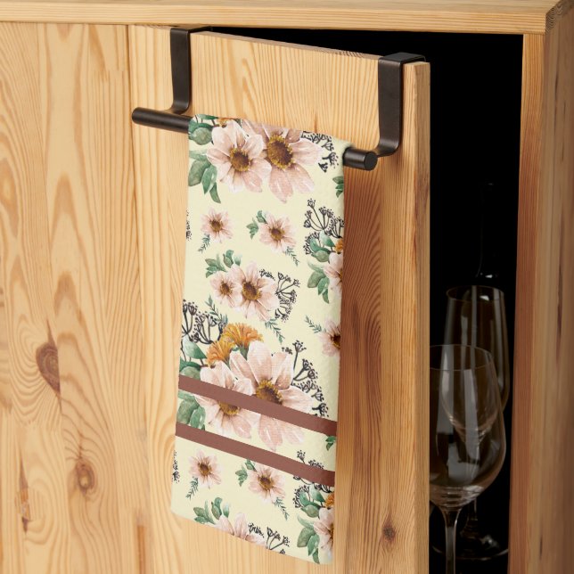 Country Pink, Yellow, Rust Floral Watercolor  Geschirrtuch (Drittel gefaltet)