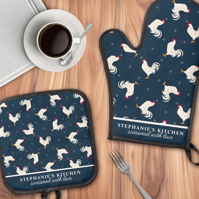 Country Roosters Pattern Navy Personalisiert Ofenhandschuh & Topflappen-Set (Von Creator hochgeladen)