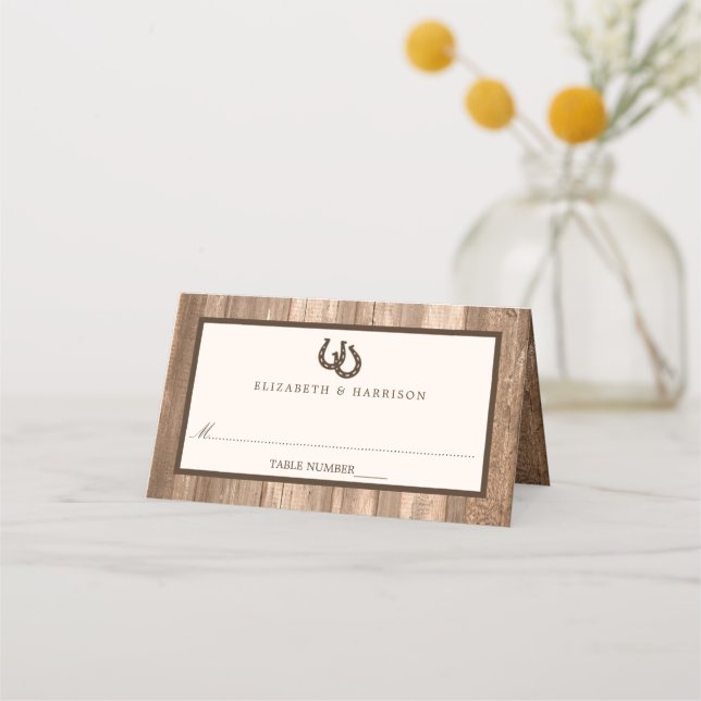 Country Rustic Horseshoe & Brown Wood Wedding Platzkarte (Vorderseite)